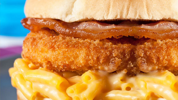 Chicken Mac and Bacon “Burger” | Dollar General Easy Meals