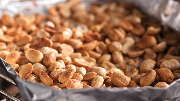 Roasted Peanuts Recipe | Dollar General Easy Meals